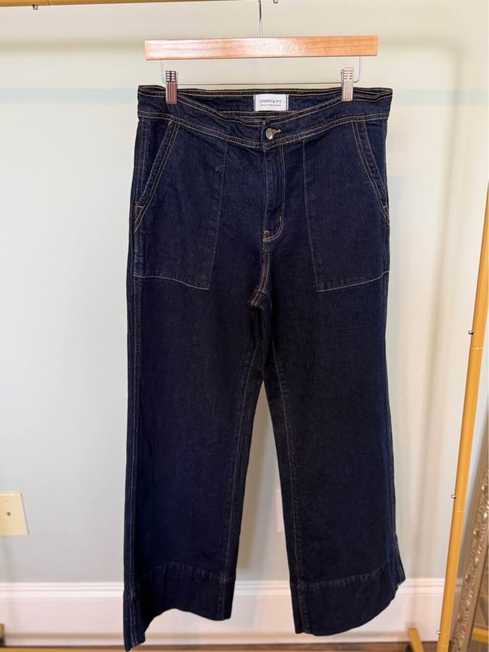 Crown & Ivy Wide Leg Jeans Size 10